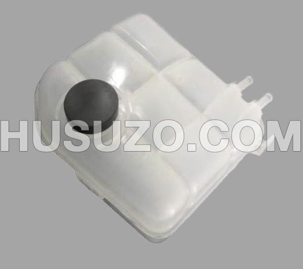 1-64707801-0 Hyundai รถบรรทุกอะไหล่ ถังสํารองสําหรับ Hino 300 E-3